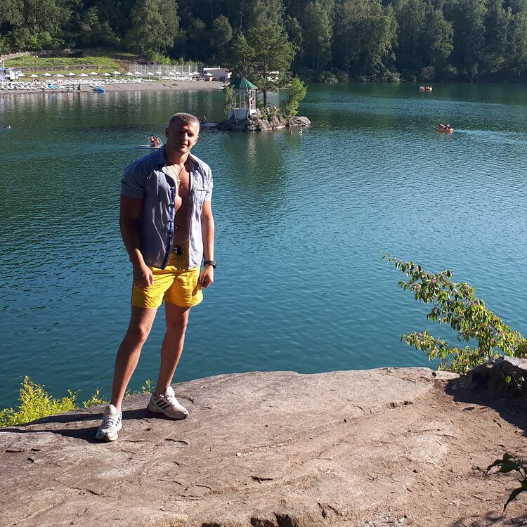 ���� 25682083 ������� �������, 39 ���, ���� ���������� � ������