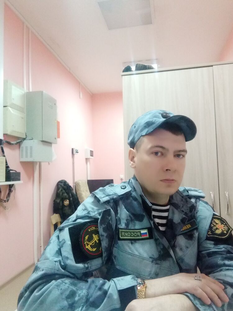  49726273  , 37 ,    