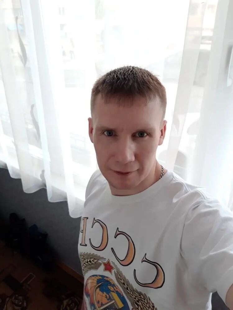  28167243  , 39 ,    