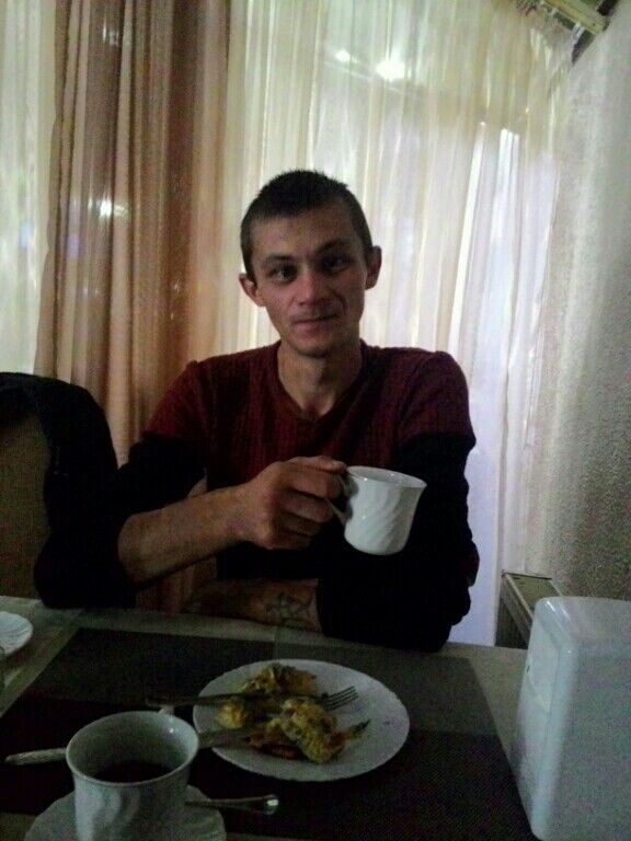  ,   Petya, 33 ,   ,   , c 