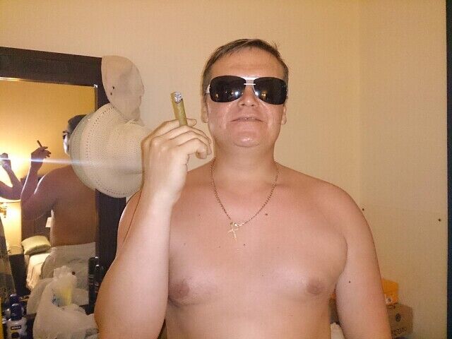  38996583  , 48 ,    