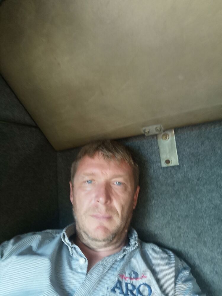  28550583  , 45 ,    
