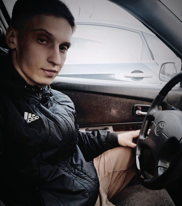  28480993  Aleksandr, 30 ,    