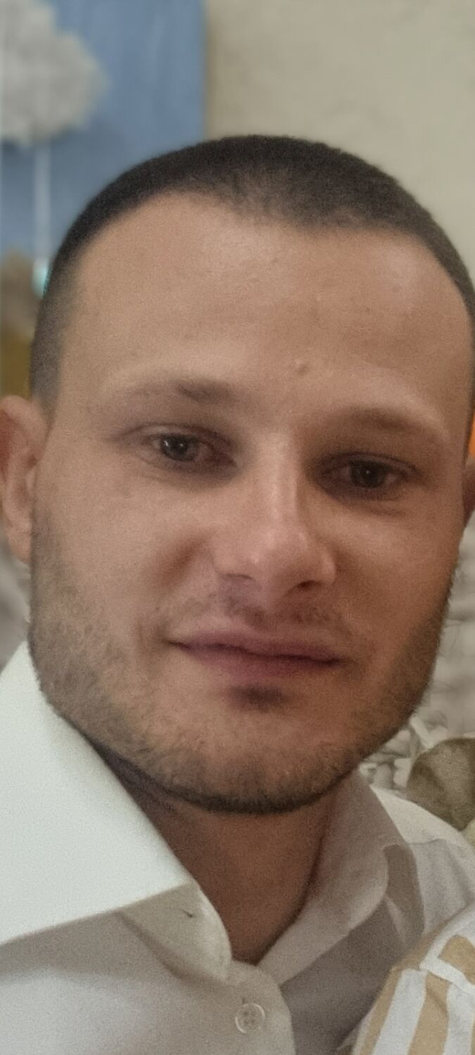  48747983  , 32 ,    