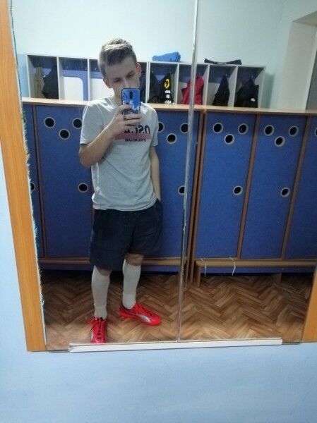  ,   Denis, 25 ,   ,   