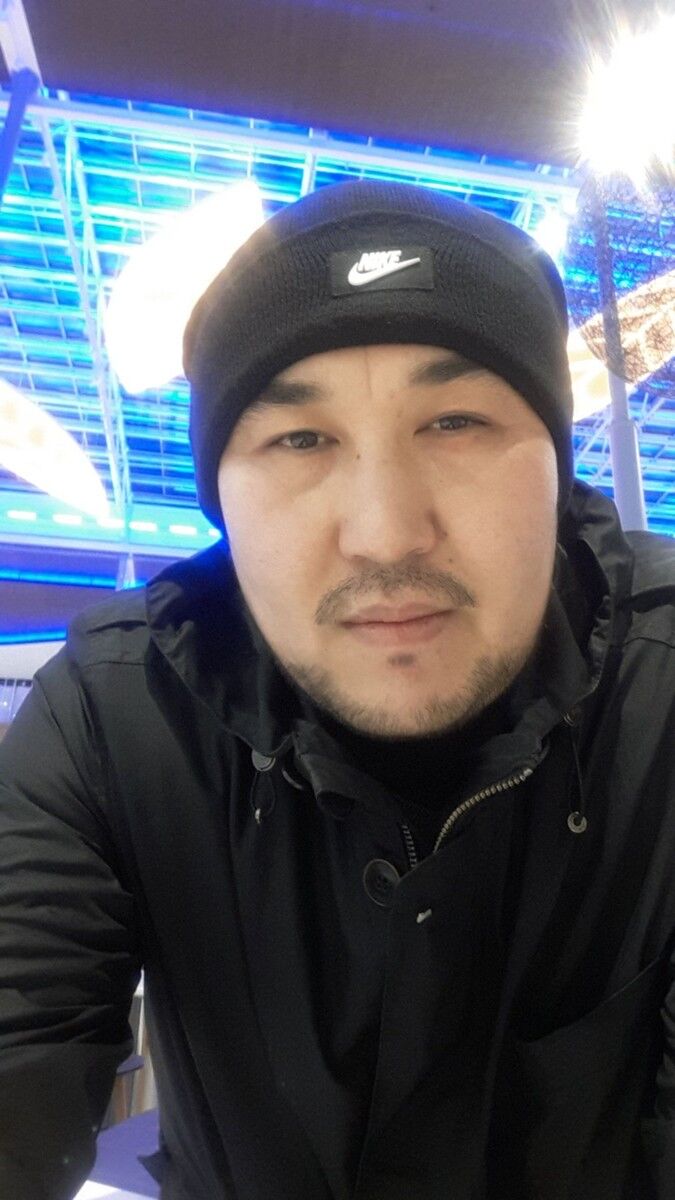  10709203  Yasi, 41 ,    