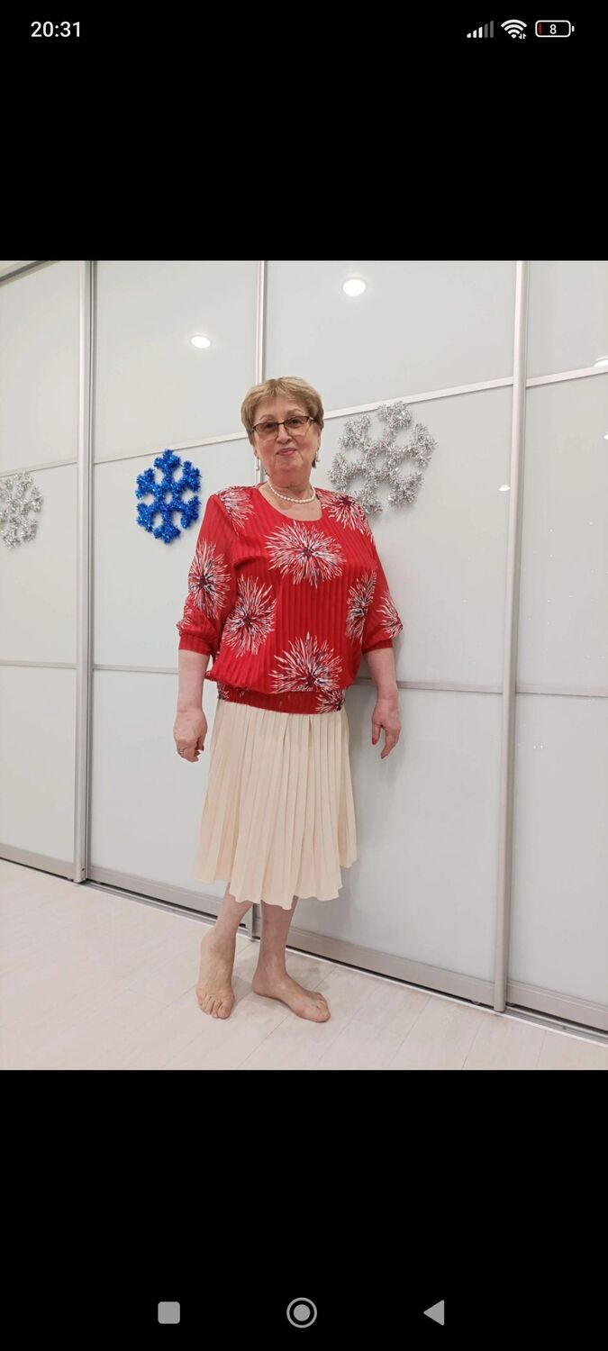  48788963  Svetlana, 69 ,    -