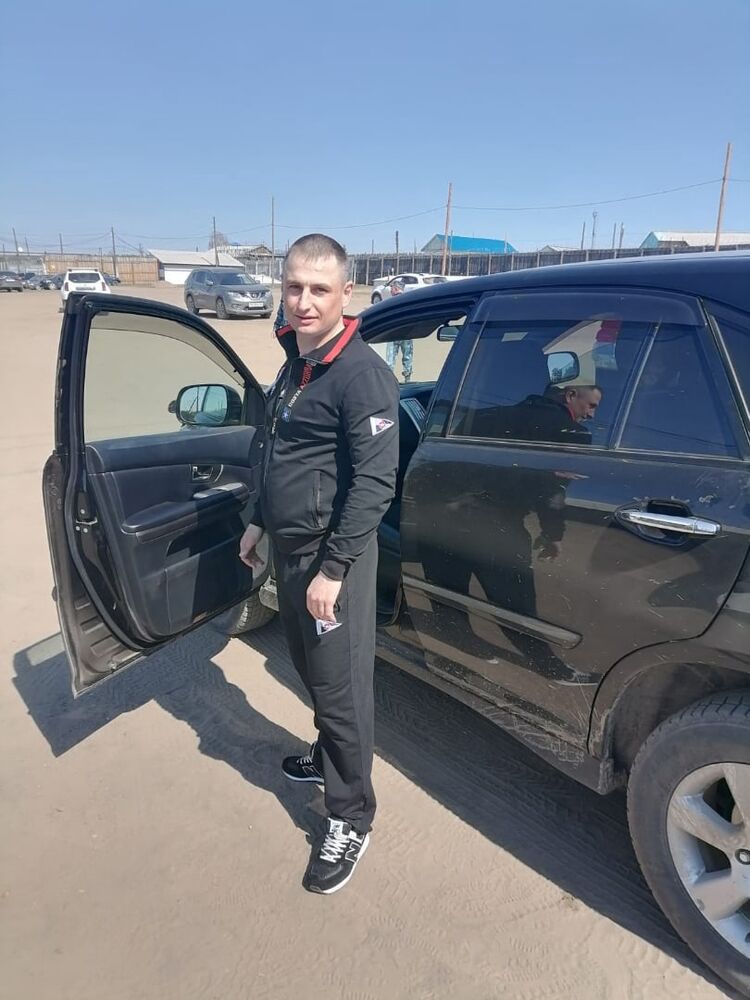  34497943  , 37 ,    