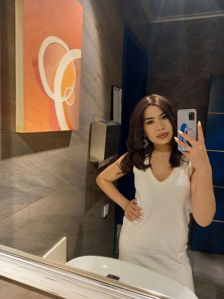 ,   Malak, 25 ,   ,   