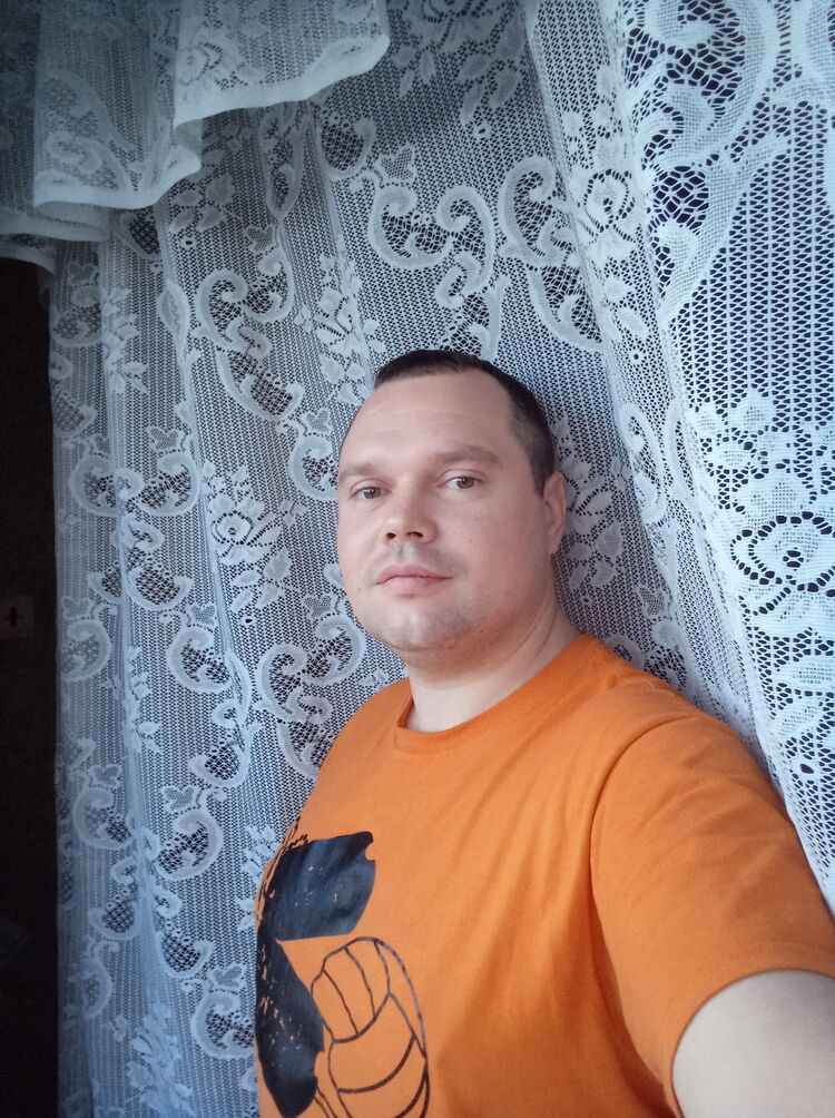  33440603  , 37 ,    