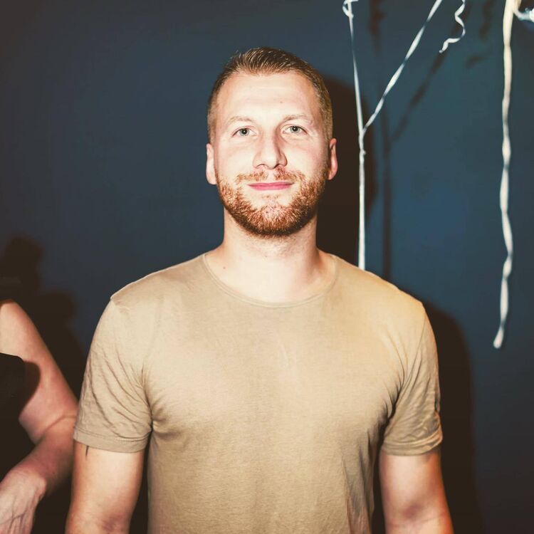 ���� 46475813 ������� � �������, 34 ����, ���� ���������� � �����-����������