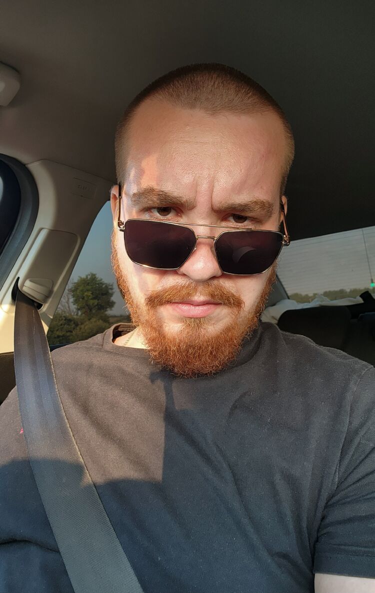  45704873  , 26 ,    