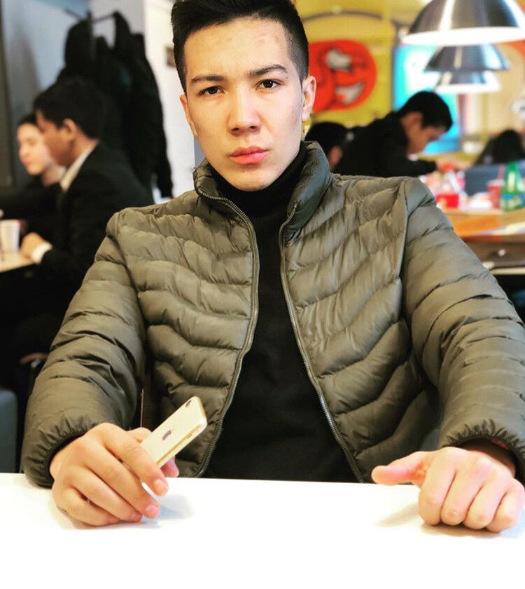  15517653  Farukh, 31 ,    