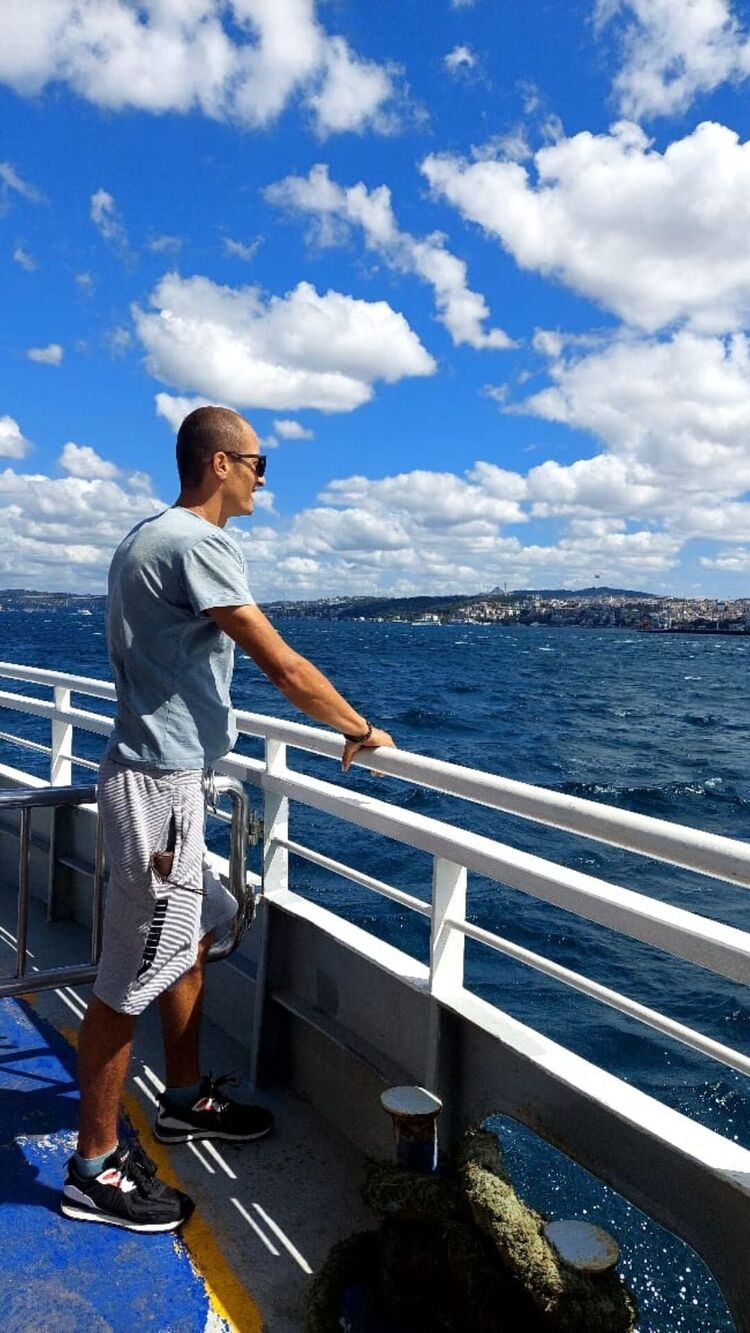  37754543  Fedy, 31 ,    