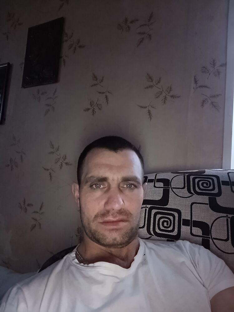  32944693  , 42 ,    