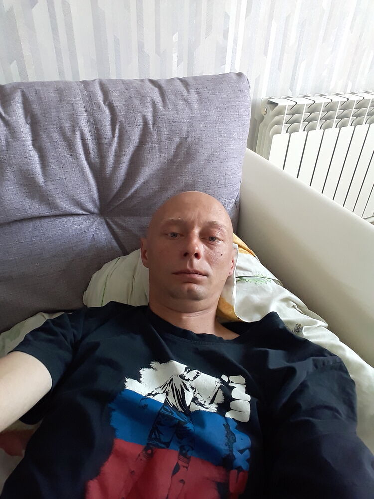  35625903  , 39 ,    
