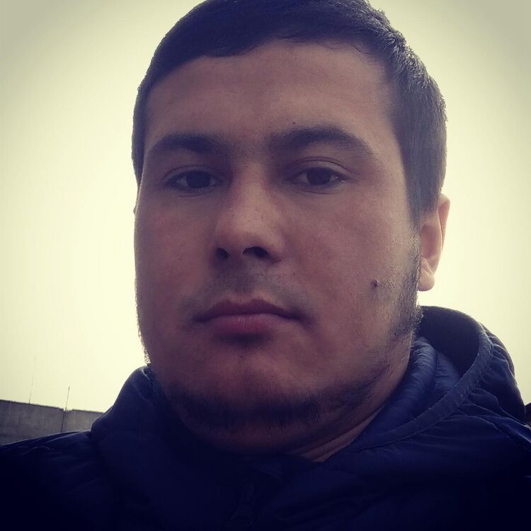  32925793  Umed, 31 ,    