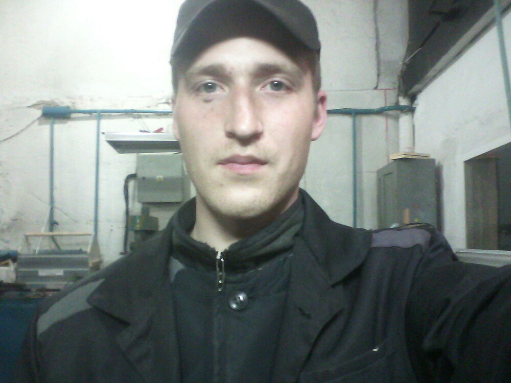  7446913  Tony, 33 ,    --