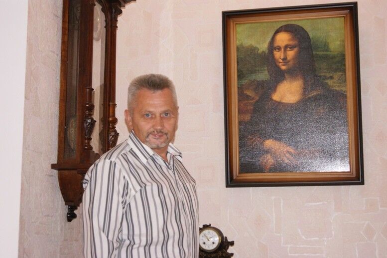  ,   Valery, 61 ,   