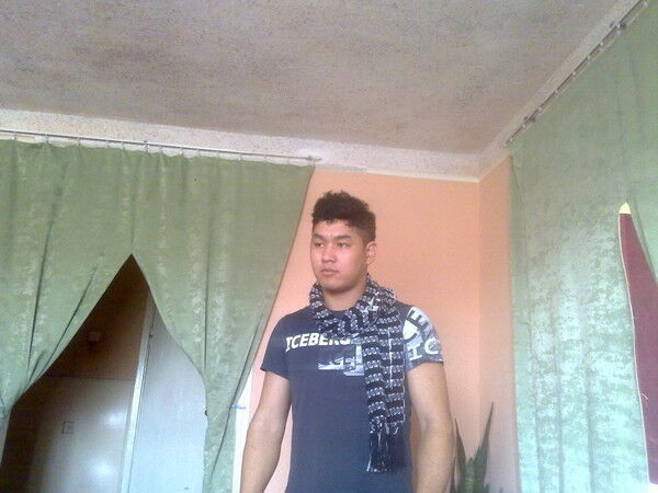  12600833  Akbar, 36 ,     