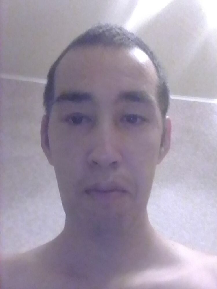  28620763  Artyr, 39 ,    