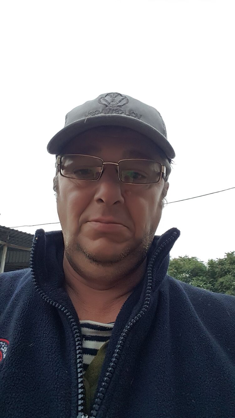  24038463  , 54 ,    