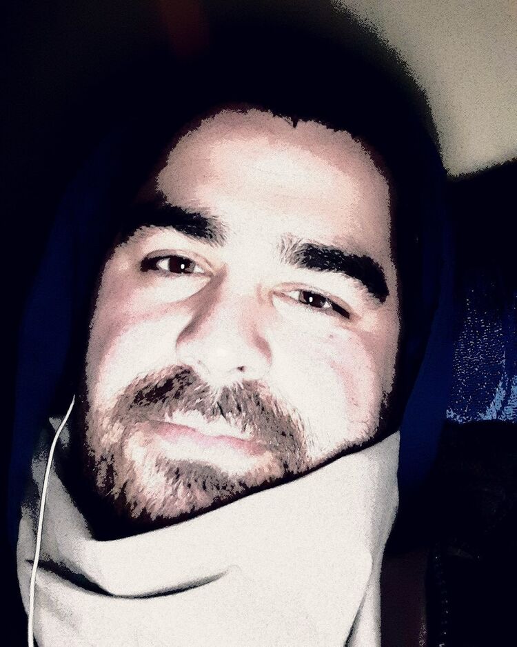  18789323  Rati, 32 ,    