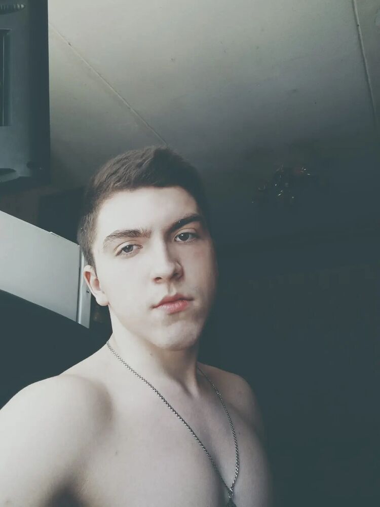  42482863  , 22 ,    