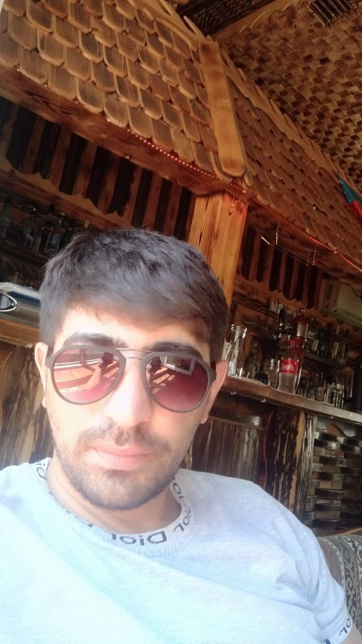  47699083  E, 34 ,    
