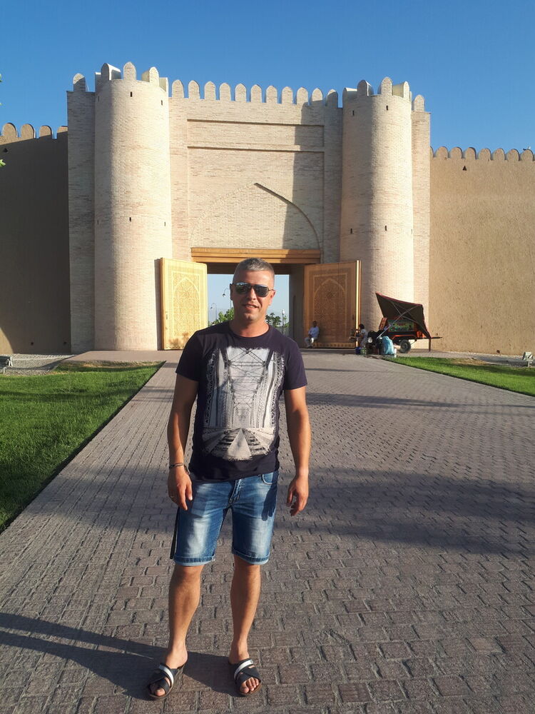  Saint-Denis,   , 42 ,   ,   , c 