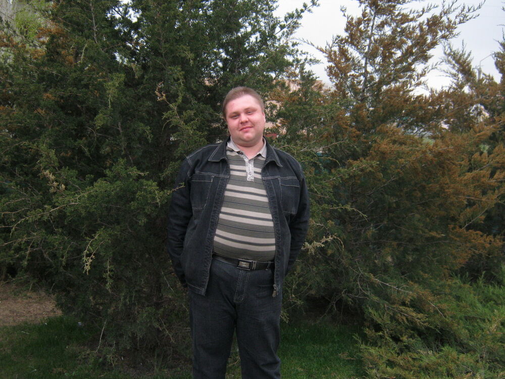  ,   Andr, 42 ,   