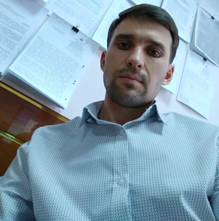  23595303  , 39 ,    