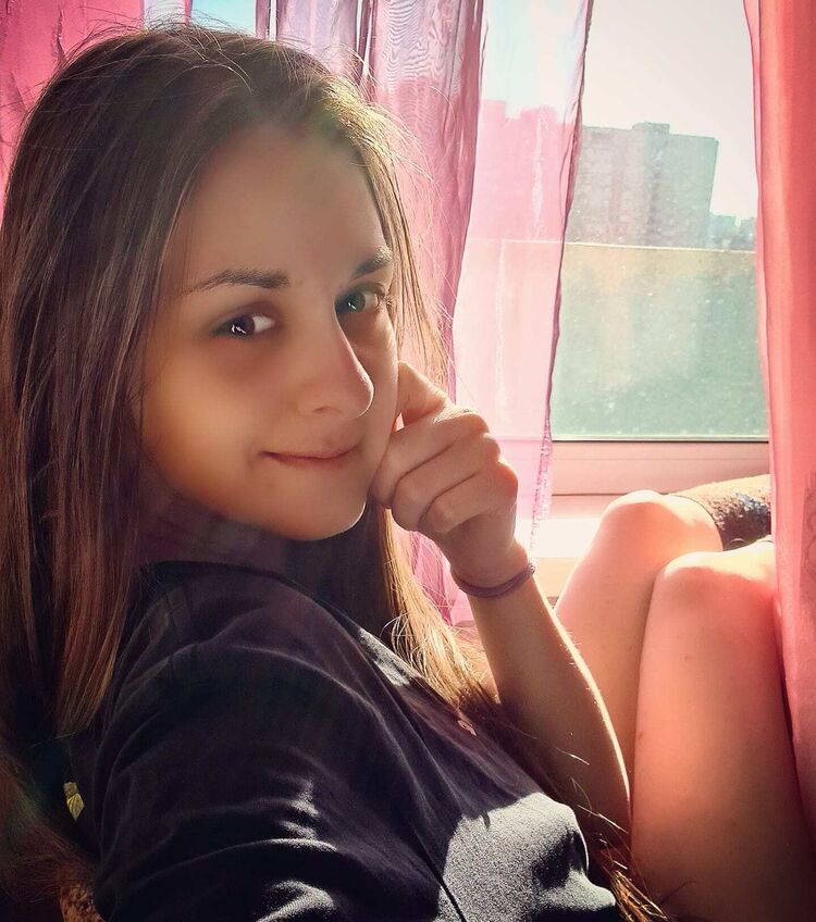  ,   Kristina, 28 ,   ,   