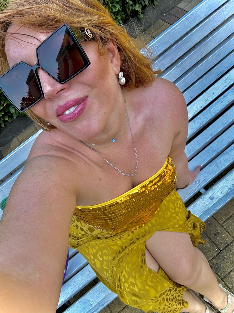  ,   Alina, 33 ,   ,   