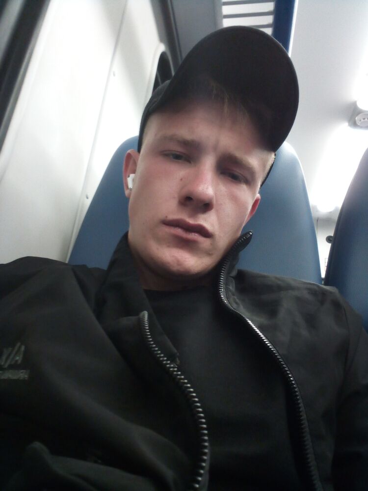 ���� 30343053 ����� Misha, 23 ����, ���� ���������� � �������-��-����