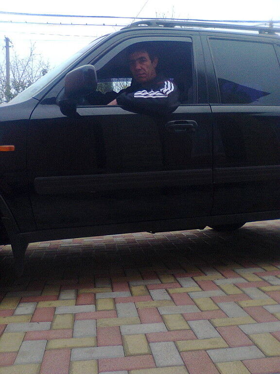  4285293  Victor, 56 ,    