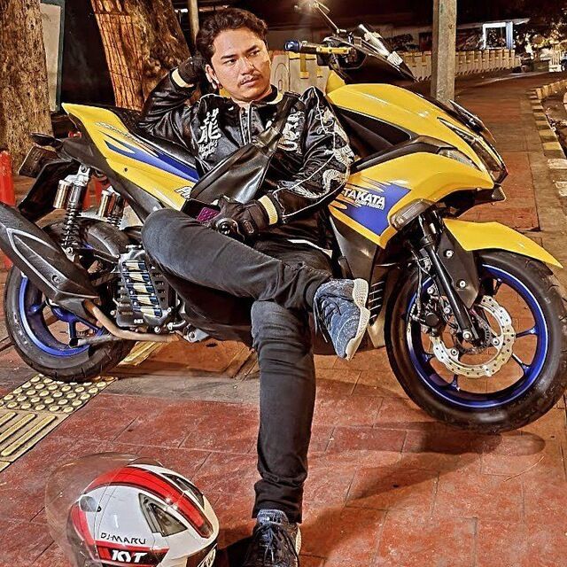  Dunmore East,   Nick, 27 ,   ,   