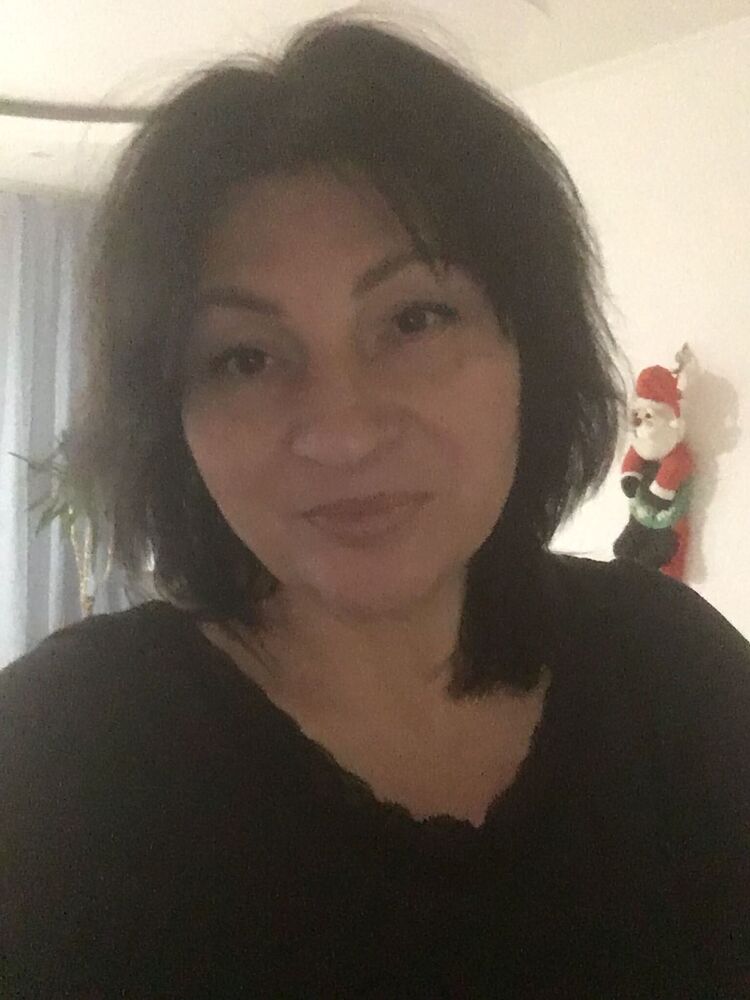   ,   Hanna, 49 ,     , c 