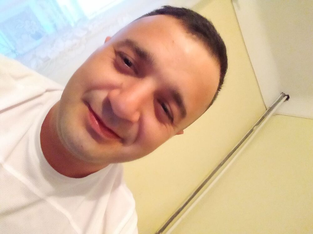  30061263  Gizo, 33 ,    