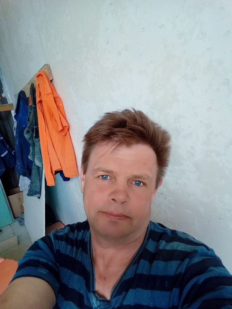  37931363  , 54 ,    