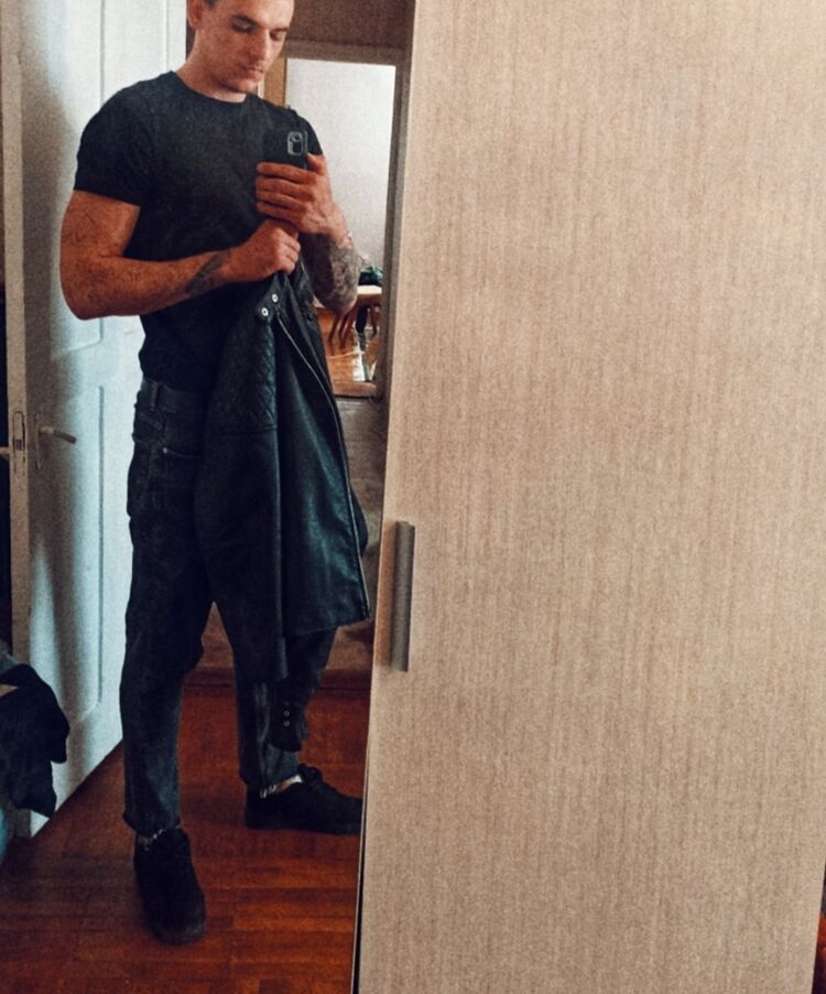  ,   Vlad, 27 ,   c 