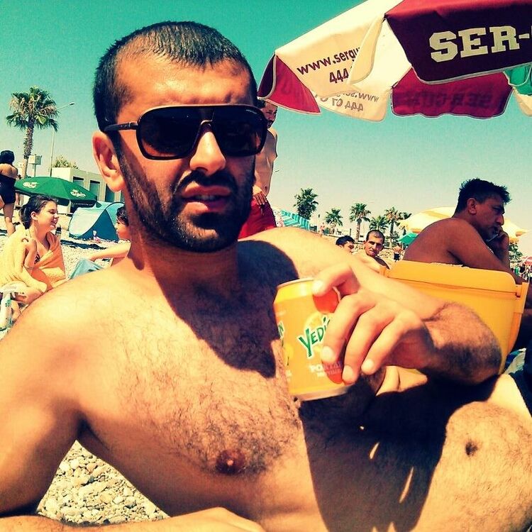  ,   Gio, 33 ,   ,   , c 