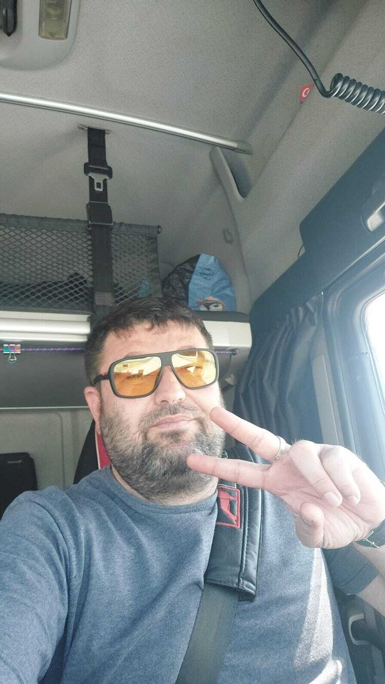  ,   Radja, 44 ,   ,   , 