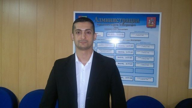  8899233  Bahtier, 45 ,    