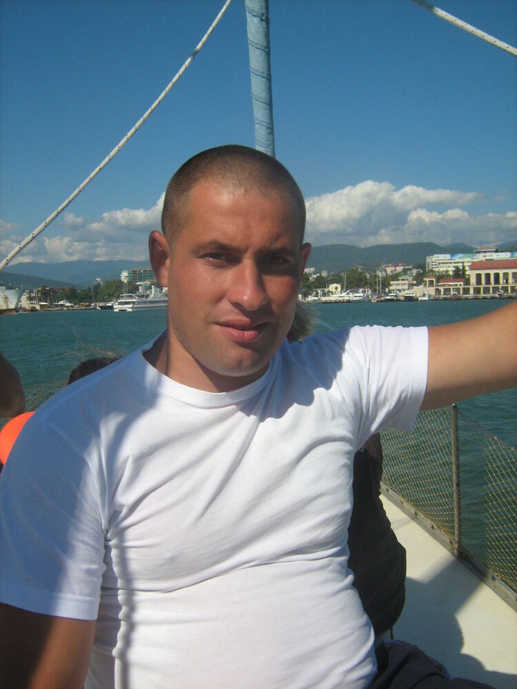  ,   Andrey, 42 ,   , 