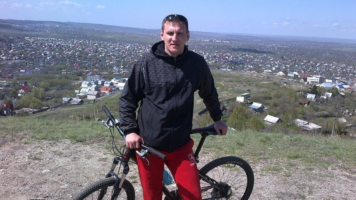  ,   Eduard, 41 ,     , c 