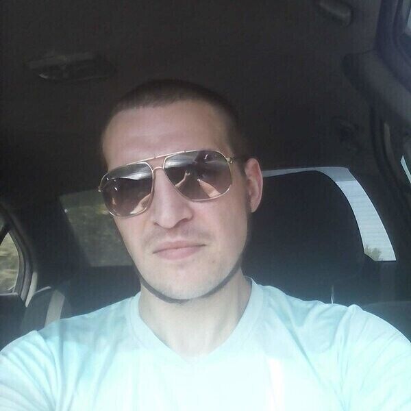  53348423  Karen, 50 ,    