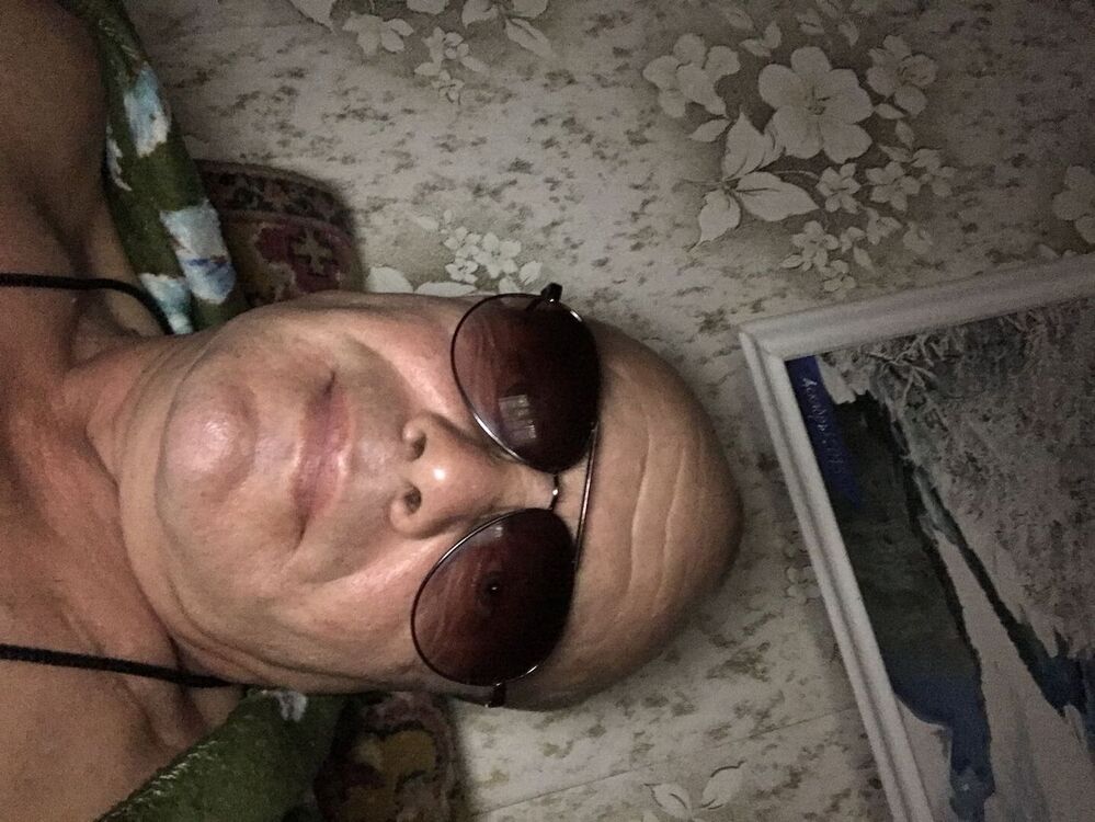  30334473  , 32 ,    