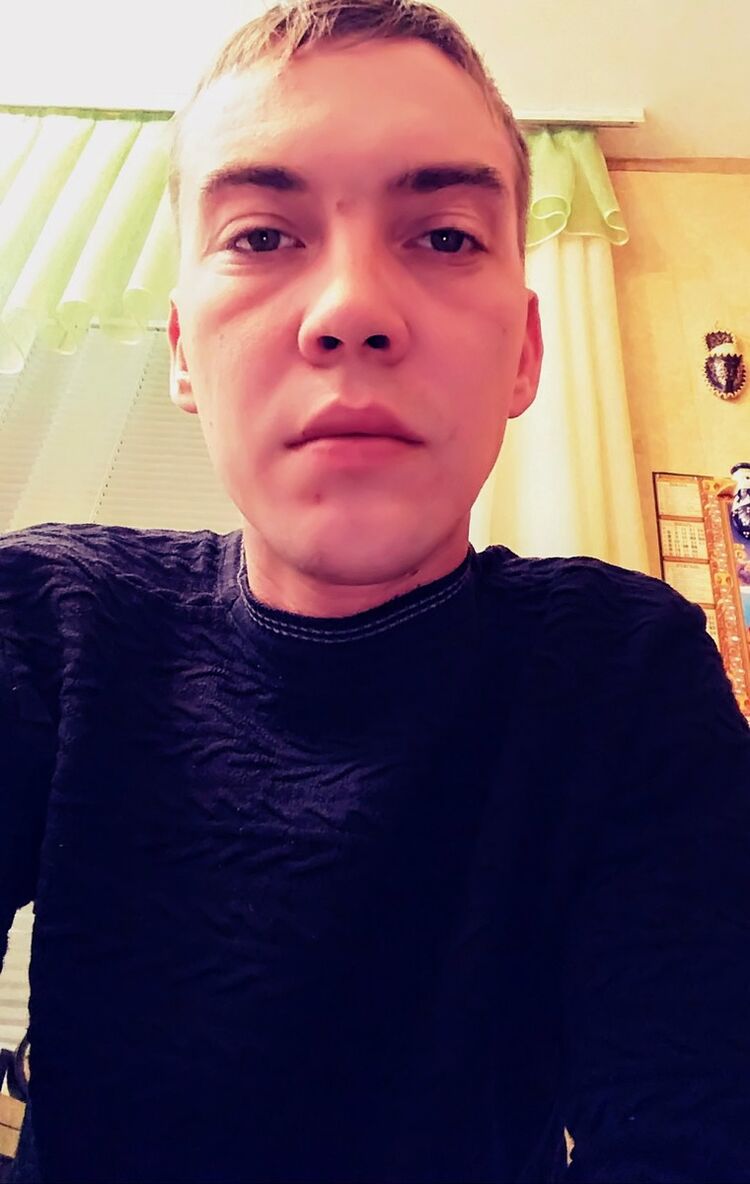  18647823  , 40 ,    