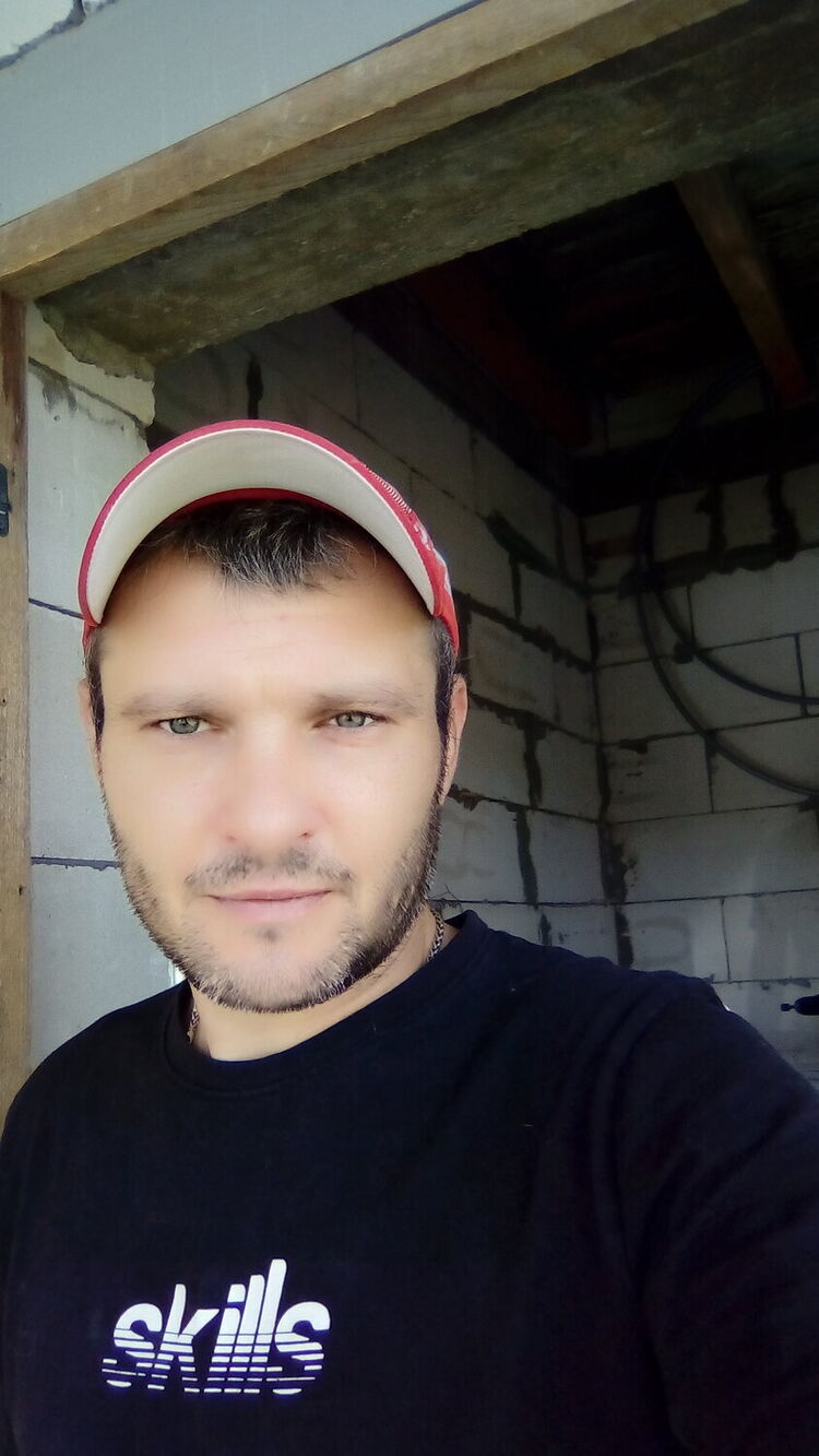  31484673  , 43 ,    